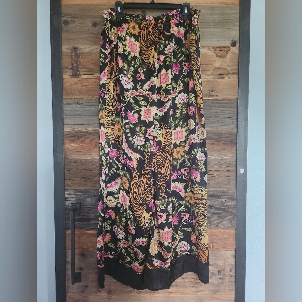 NWT FREE PEOPLE DREAMY DAYS PAJAMA SET TIGER SIZE Large - Picture 7 of 7